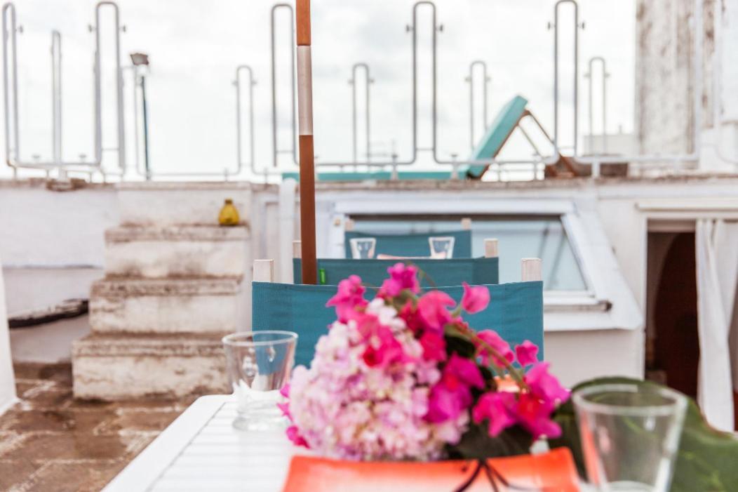 Vista Mozzafiato Sul Mare, Suite Di Lusso - Остуни Екстериор снимка
